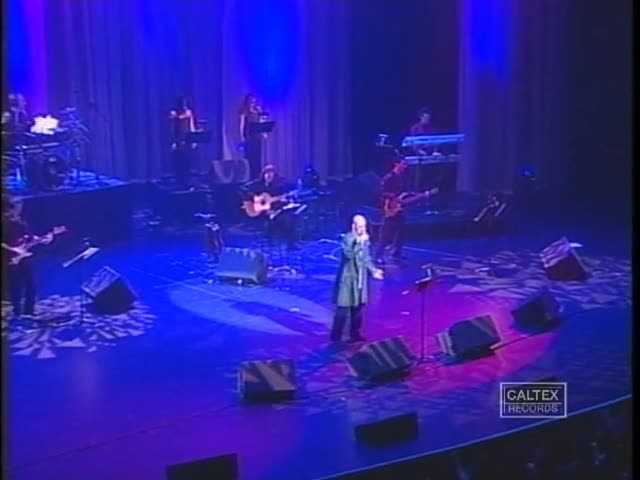 Siavash Ghomayshi – Jazireh (Live in Concert)