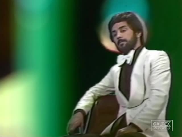 Dariush – Yavare Hamisheh Momen